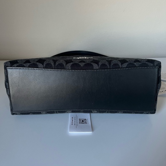 ✅Coach Laurel Shoulder Bag In Signature Denim - Picture 5 of 12